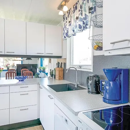 Two-bedroom In * לוקן